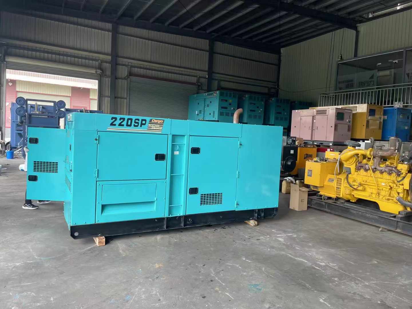 左贡800kW 柴油发电机的输出电流波动范围是多少?