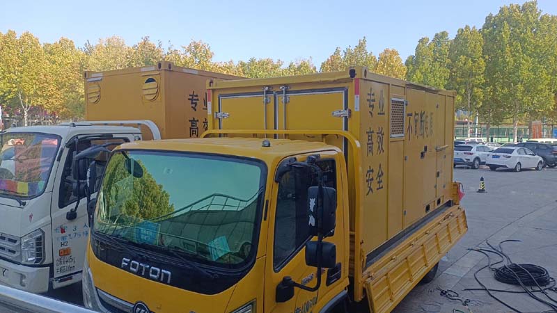 左贡柴油发电机组和UPS电源如何配合工作?